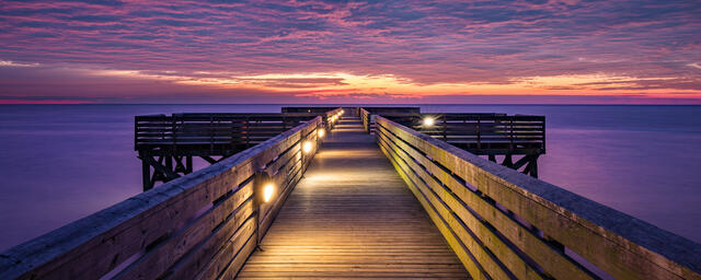 Washington Street Pier Alight print